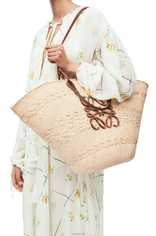 Loewe голяма анаграмна чанта кошница от палма ирак и телешка кожа F84B817 Жени естествен/тен