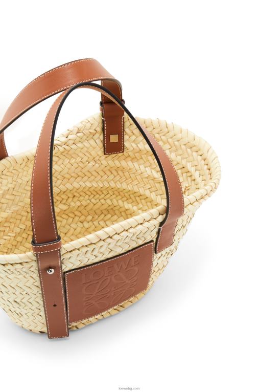 Loewe малка чанта кошница от палмови листа и телешка кожа F84B820 Жени естествен/тен