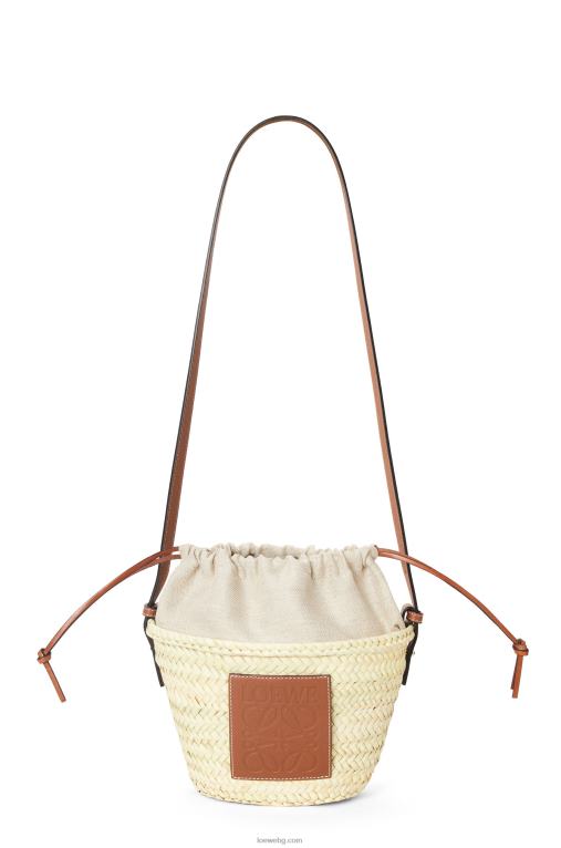 Loewe чанта тип кофа с шнур от палмови листа и телешка кожа F84B822 Жени естествен/тен
