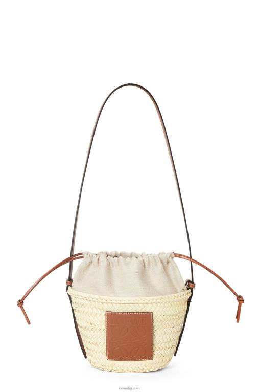 Loewe чанта тип кофа с шнур от палмови листа и телешка кожа F84B822 Жени естествен/тен