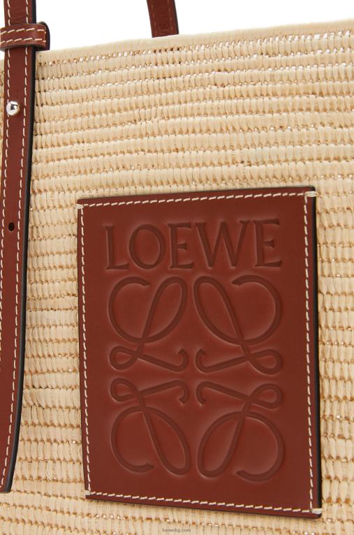 Loewe малка квадратна чанта тип кошница от рафия и телешка кожа F84B846 Жени натурален/пекан