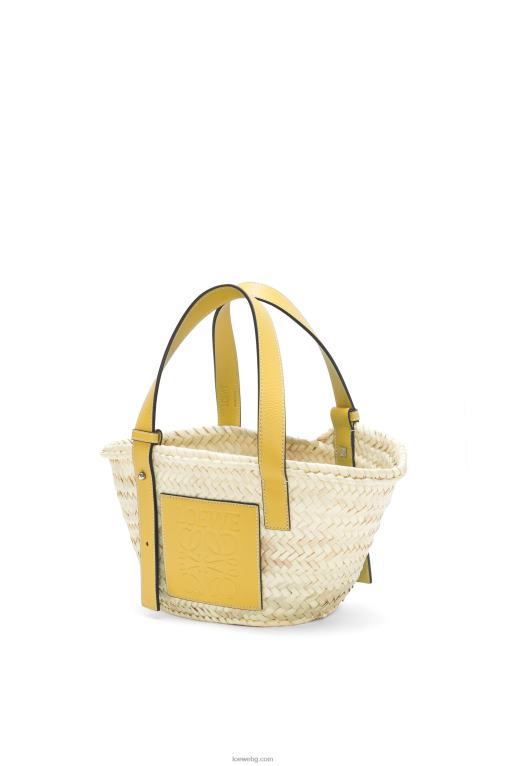 Loewe малка чанта кошница от палмови листа и телешка кожа F84B850 Жени тъмно жълто