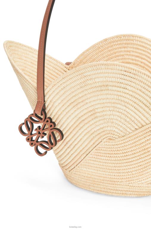 Loewe чанта с венчелистчета от рафия и телешка кожа F84B861 Жени естествен/тен