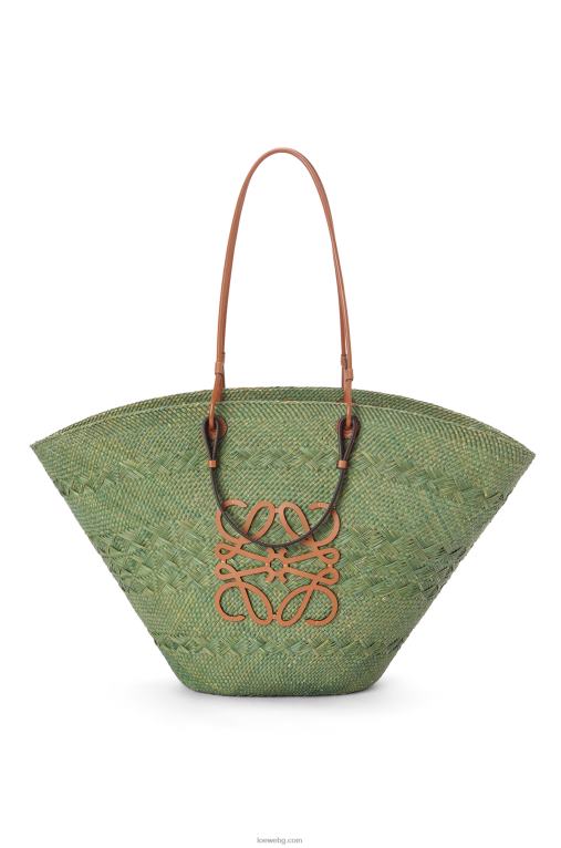 Loewe голяма анаграмна чанта кошница от палма ирак и телешка кожа F84B865 Жени зелено/тен