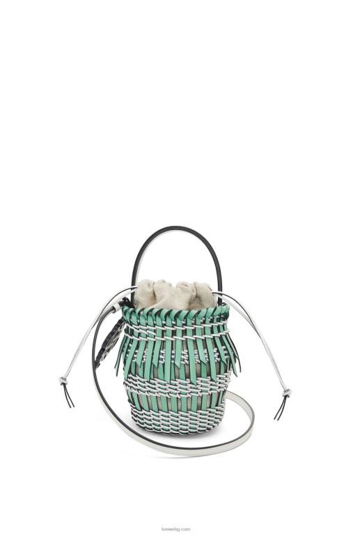 Loewe малка чанта от телешка кожа с ресни F84B887 Жени свежа мента/меко бяло