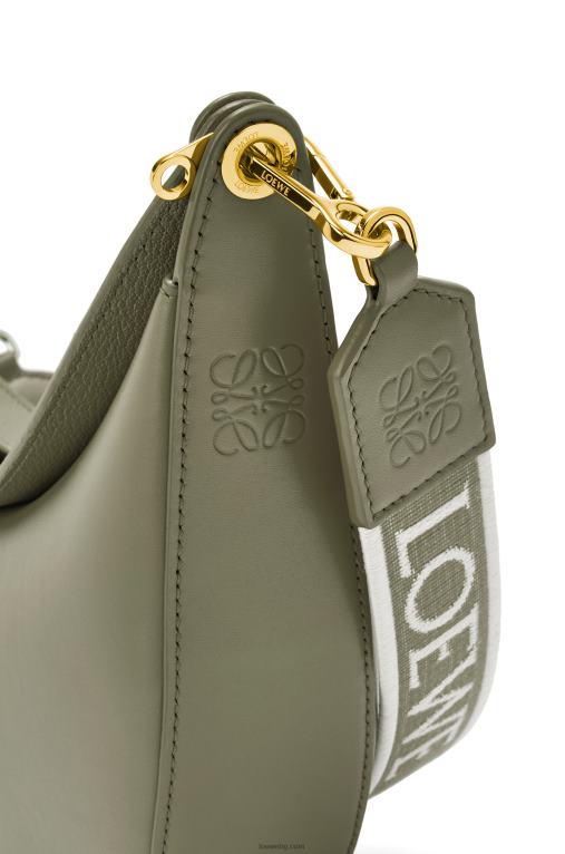 Loewe малка чанта луна от сатенирана телешка кожа и жакард F84B8474 Жени авокадо зелено