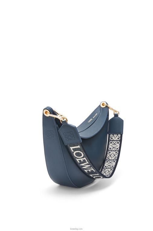 Loewe малка чанта луна от сатенирана телешка кожа и жакард F84B8482 Жени синьо оникс