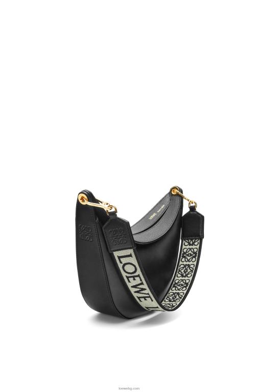 Loewe малка чанта луна от сатенирана телешка кожа и жакард F84B8484 Жени черен