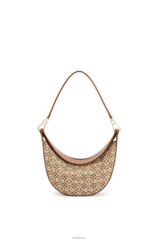 Loewe малка чанта луна от анаграм жакард и класическа телешка кожа F84B8492 Жени тен/пекан
