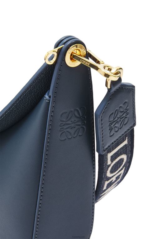 Loewe чанта luna от сатенирана телешка кожа и жакард F84B8483 Жени синьо оникс