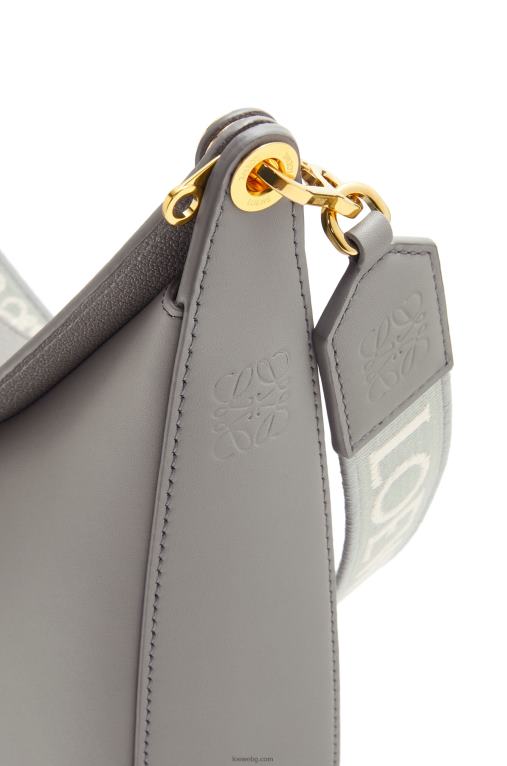 Loewe чанта luna от сатенирана телешка кожа и жакард F84B8533 Жени перлено сиво