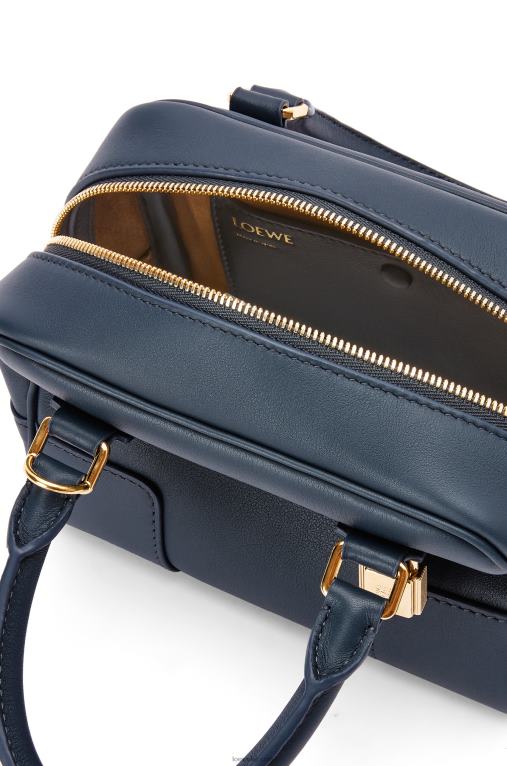 Loewe 16 квадратна чанта Amazona от телешка кожа напа F84B8158 Жени синьо оникс