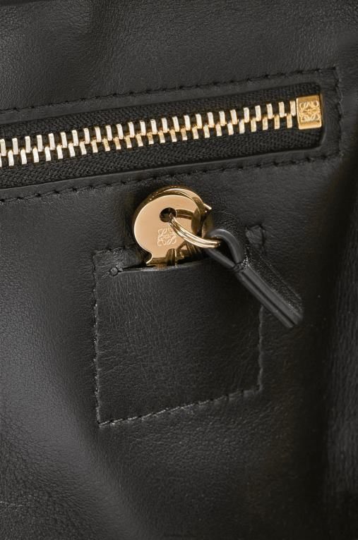 Loewe чанта Amazon 23 от телешка кожа напа F84B8157 Жени черен