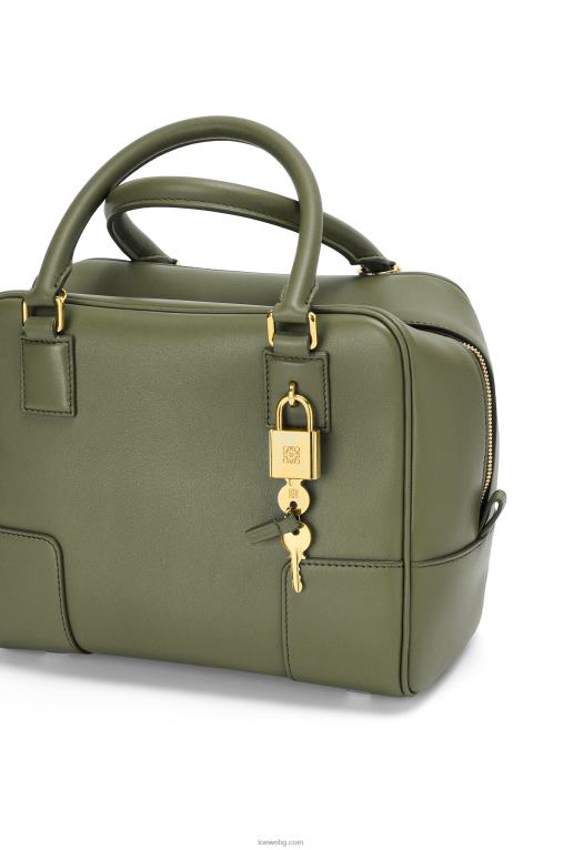 Loewe квадратна чанта Amazona 19 от телешка кожа напа F84B8166 Жени авокадо зелено