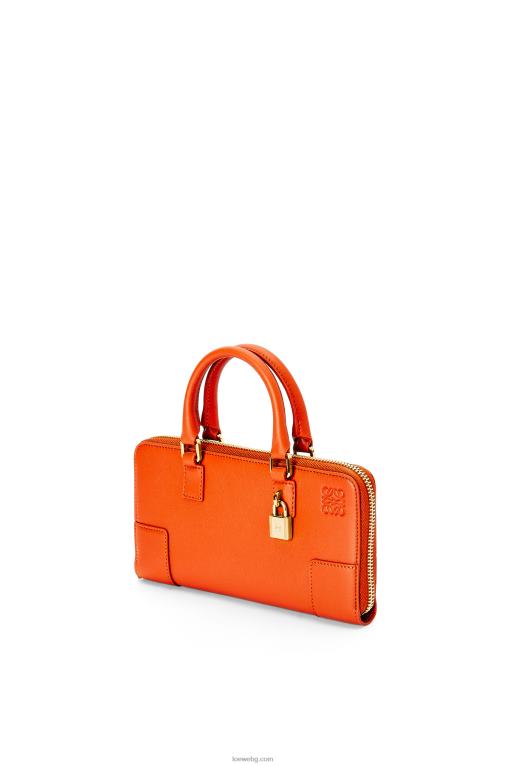 Loewe торбичка Amazona от телешка кожа напа F84B8283 Жени оранжево