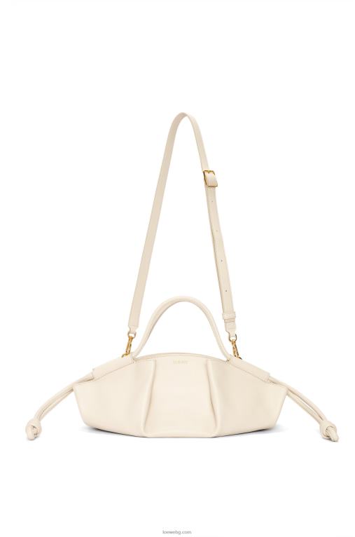 Loewe малка пасео чанта от лъскава телешка кожа напа F84B8345 Жени ангора