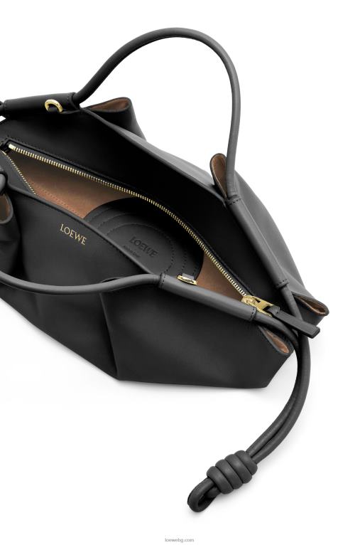 Loewe малка пасео чанта от лъскава телешка кожа напа F84B8347 Жени черен