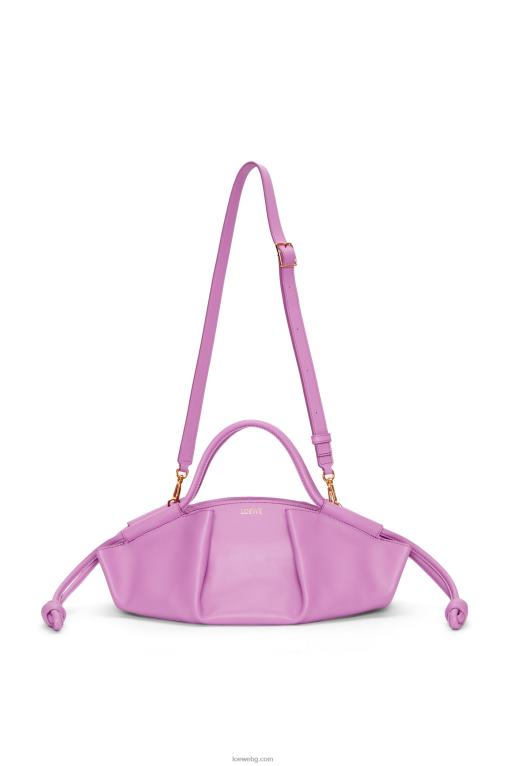 Loewe малка пасео чанта от лъскава телешка кожа напа F84B8348 Жени скална роза