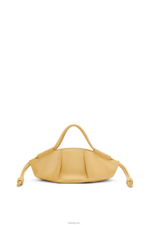Loewe малка пасео чанта от лъскава телешка кожа напа F84B8351 Жени тъмно масло