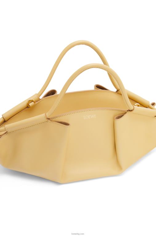 Loewe малка пасео чанта от лъскава телешка кожа напа F84B8351 Жени тъмно масло