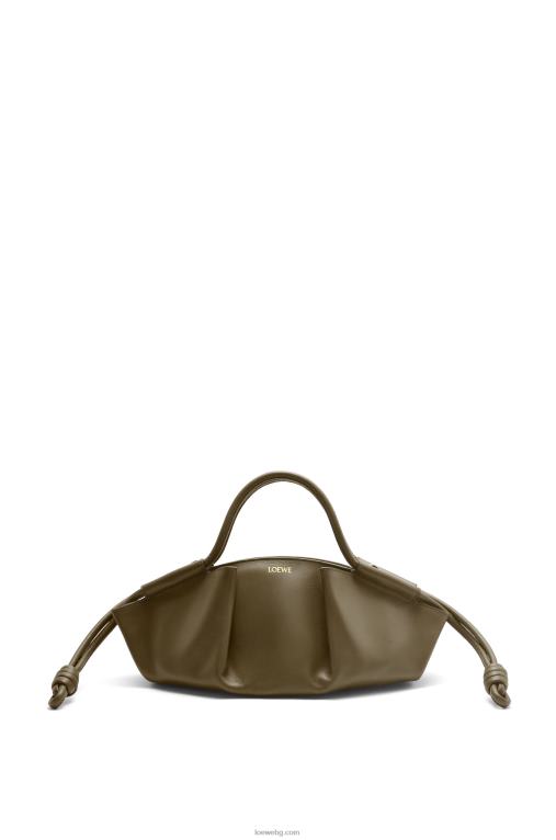 Loewe малка пасео чанта от лъскава телешка кожа напа F84B8353 Жени тъмно каки зелено