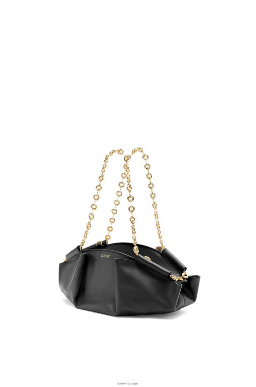 Loewe малка пасео чанта от лъскава телешка кожа напа с верижка F84B8402 Жени черен