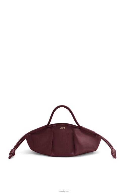 Loewe малка пасео чанта от лъскава телешка кожа напа F84B8414 Жени бордо