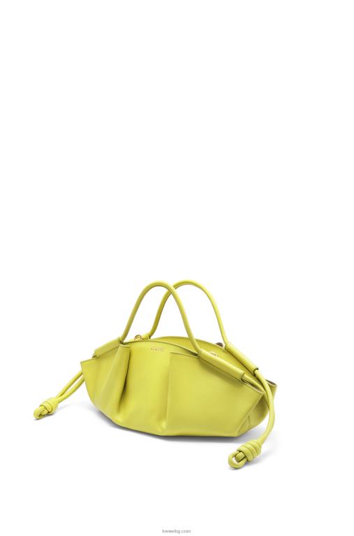 Loewe малка пасео чанта от лъскава телешка кожа напа F84B8419 Жени лайм жълто