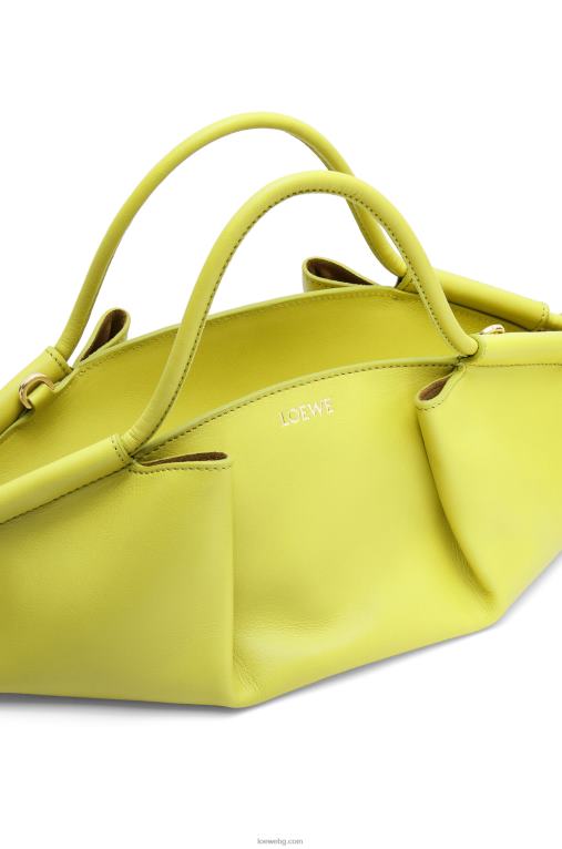 Loewe малка пасео чанта от лъскава телешка кожа напа F84B8419 Жени лайм жълто