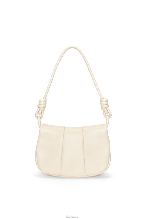 Loewe чанта paseo от лъскава телешка кожа от напа F84B8336 Жени ангора
