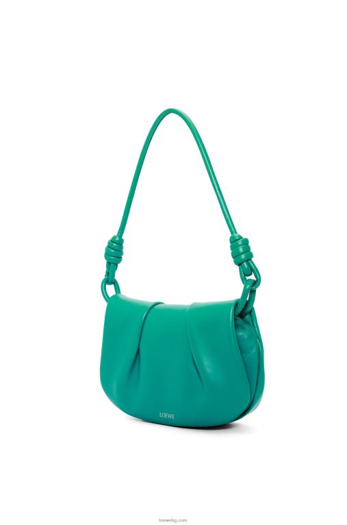 Loewe чанта paseo от лъскава телешка кожа от напа F84B8338 Жени изумрудено зелено