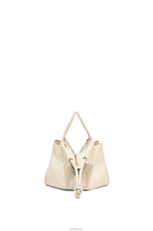 Loewe чанта paseo от лъскава телешка кожа напа F84B8346 Жени ангора