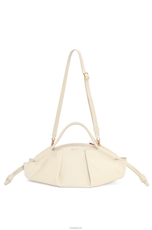 Loewe чанта paseo от лъскава телешка кожа напа F84B8346 Жени ангора
