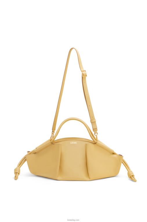 Loewe чанта paseo от лъскава телешка кожа напа F84B8352 Жени тъмно масло