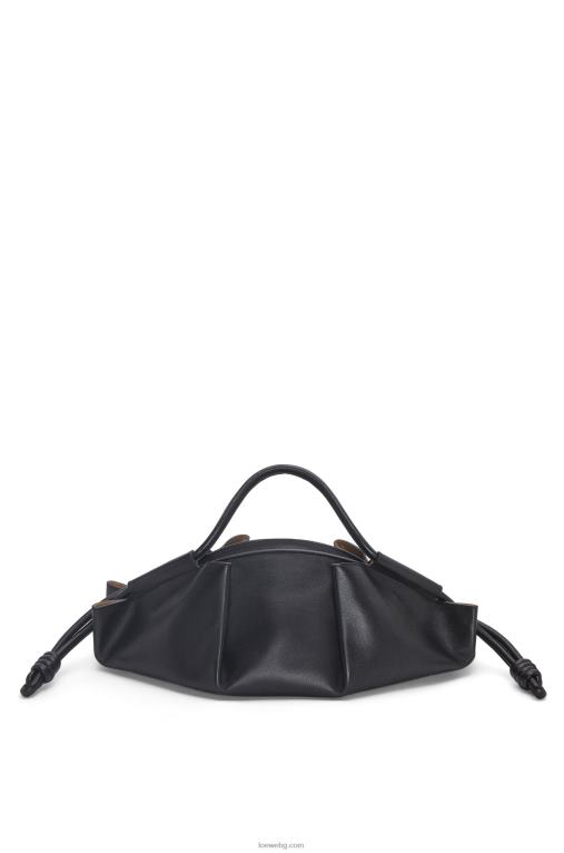 Loewe чанта paseo от лъскава телешка кожа напа F84B8538 Жени черен