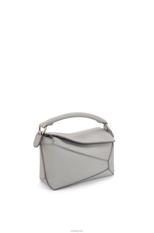 Loewe мини чанта за пъзел от мека зърнеста телешка кожа F84B8198 Жени перлено сиво