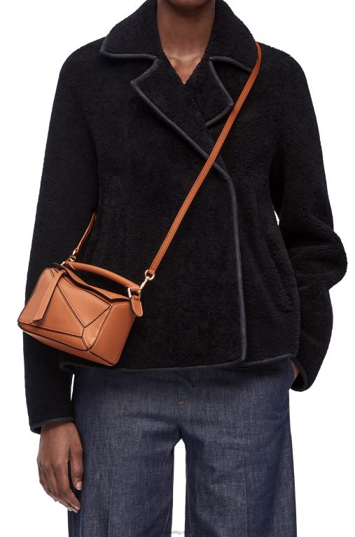 Loewe мини чанта за пъзел от класическа телешка кожа F84B8214 Жени тен