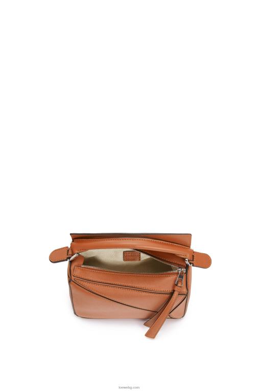 Loewe мини чанта за пъзел от класическа телешка кожа F84B8214 Жени тен
