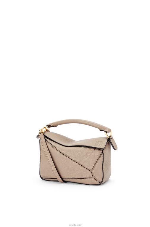 Loewe мини чанта за пъзел от мека зърнеста телешка кожа F84B8220 Жени пясък