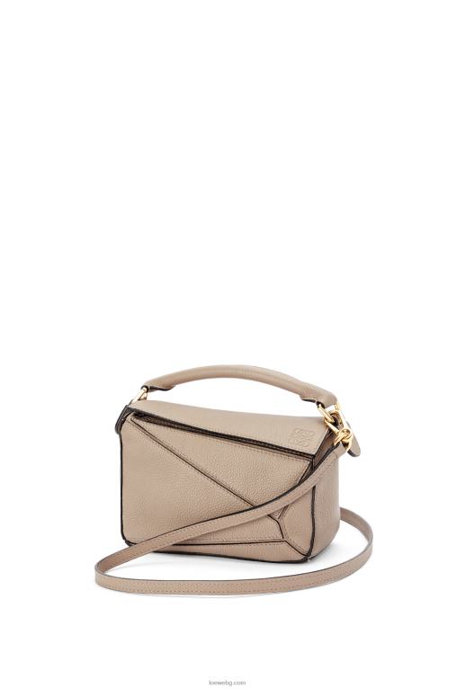 Loewe мини чанта за пъзел от мека зърнеста телешка кожа F84B8220 Жени пясък