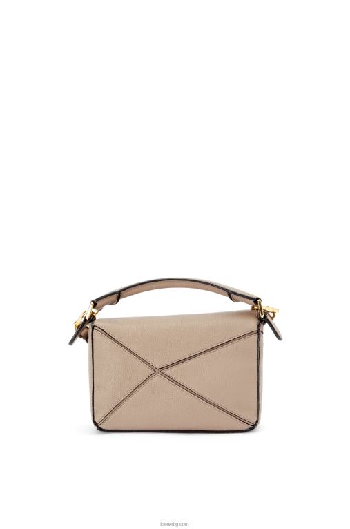 Loewe мини чанта за пъзел от мека зърнеста телешка кожа F84B8220 Жени пясък