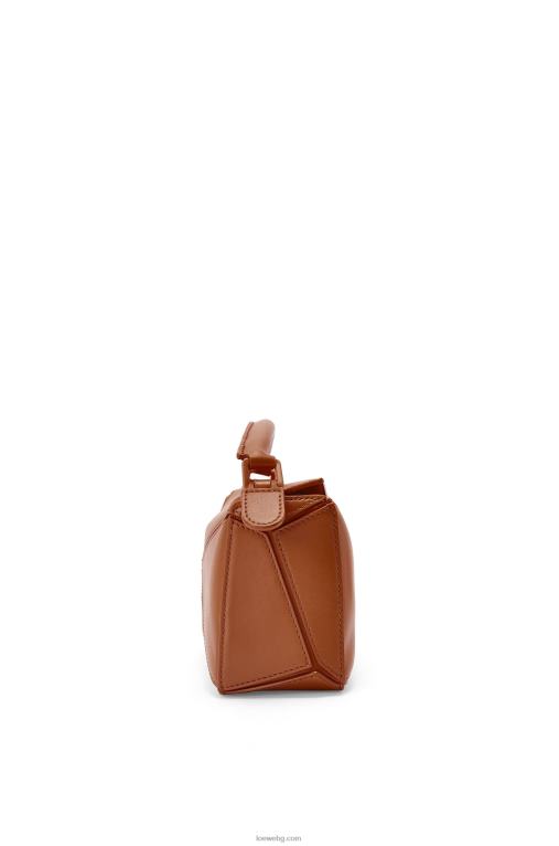 Loewe мини чанта за пъзел от сатенена телешка кожа F84B8273 Жени пекан
