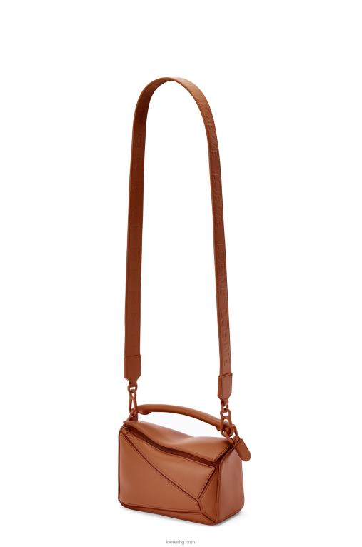 Loewe мини чанта за пъзел от сатенена телешка кожа F84B8273 Жени пекан
