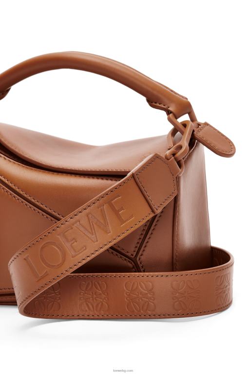 Loewe мини чанта за пъзел от сатенена телешка кожа F84B8273 Жени пекан