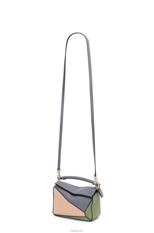 Loewe мини чанта за пъзел от класическа телешка кожа F84B8284 Жени асфалтово сиво/голо