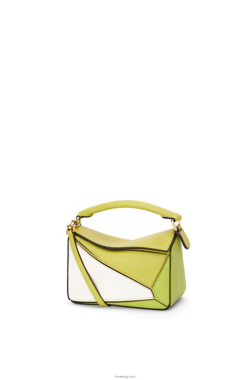 Loewe мини чанта за пъзел от класическа телешка кожа F84B8286 Жени лайм жълто/бяло