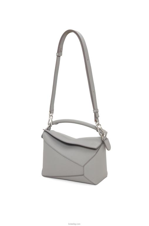 Loewe малка чанта тип пъзел от мека зърнеста телешка кожа F84B8366 Жени перлено сиво
