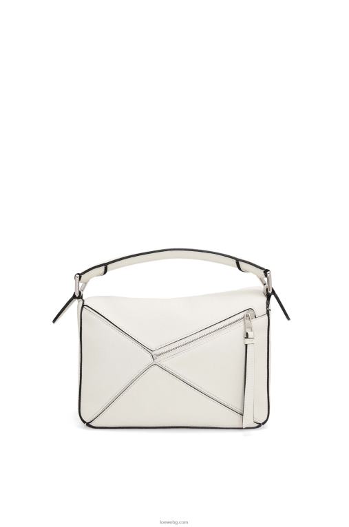 Loewe малка чанта за пъзел от мека зърнеста телешка кожа F84B8367 Жени меко бяло