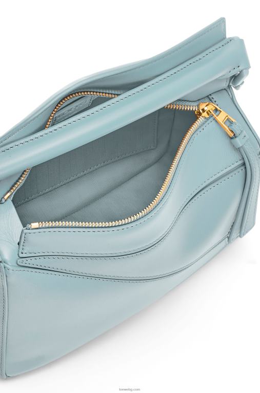 Loewe малка чанта за пъзел от сатенена телешка кожа F84B8459 Жени аквамарин
