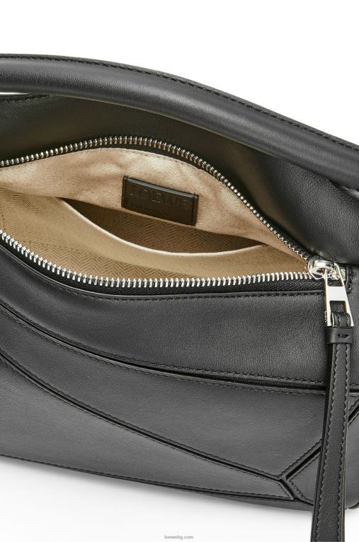 Loewe малка чанта за пъзел от класическа телешка кожа F84B8478 Жени черен